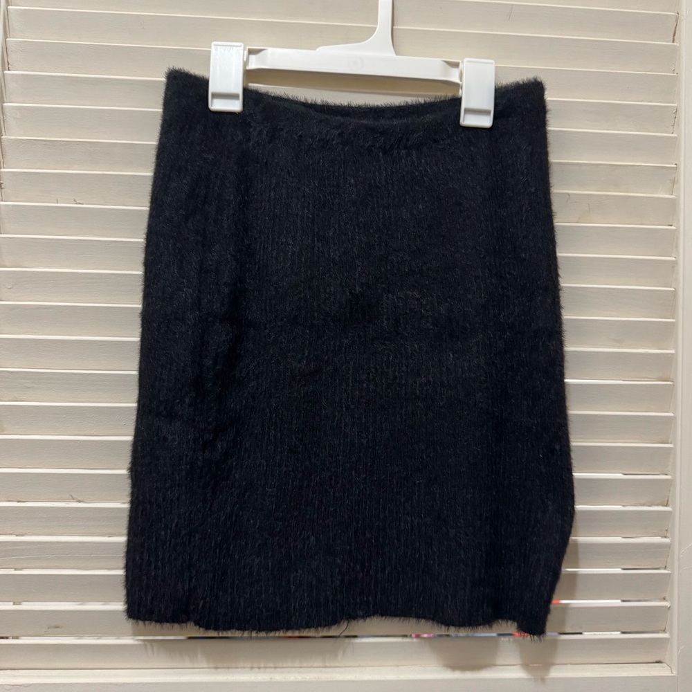 Art Class Girls Black Fuzzy Skirt NWOt